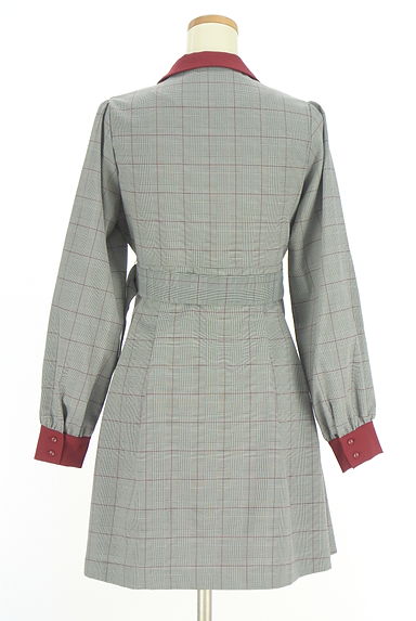 jouetie（ジュエティ）の古着「ベルト付きグレンチェック膝丈シャツワンピ（ワンピース・チュニック）」大画像２へ