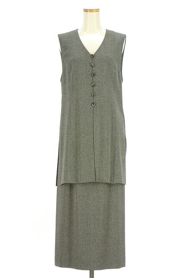 LEILIAN（レリアン）の古着「ロングベスト+ロングスカート（セットアップ（ジャケット＋スカート））」大画像１へ