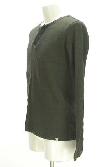 291295=HOMME（２９１２９５オム）の古着「ヘンリーネックプリントカットソー（カットソー・プルオーバー）」大画像３へ