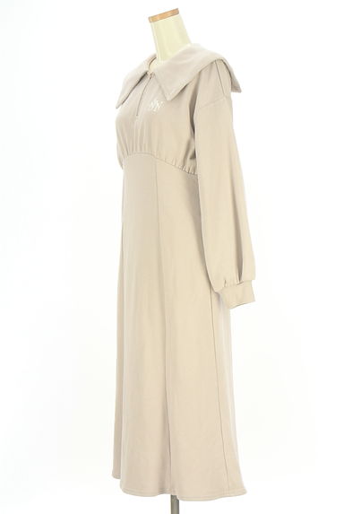 An MILLE（アンミール）の古着「セーラー襟ハーフジップスウェットミモレワンピ（ワンピース・チュニック）」大画像３へ