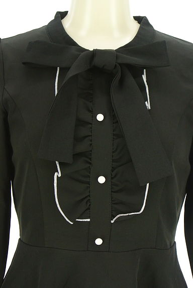 An MILLE（アンミール）の古着「パイピング膝丈フレアワンピース（ワンピース・チュニック）」大画像４へ