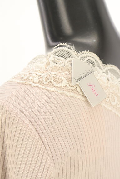 evelyn（エブリン）の古着「レースVネックカットソー（カットソー・プルオーバー）」大画像５へ