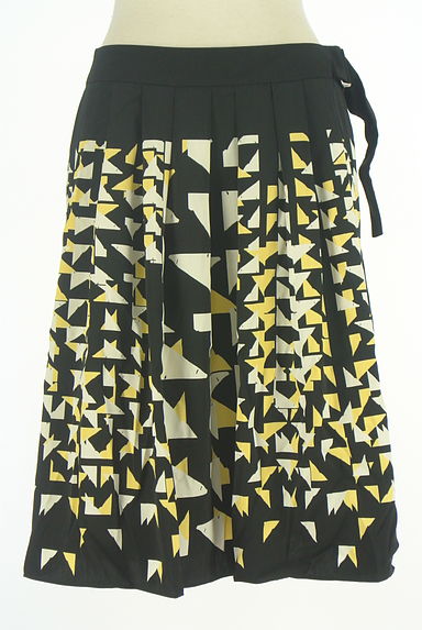 Reflect（リフレクト）の古着「幾何学模様ミディ丈タックフレアスカート（スカート）」大画像１へ