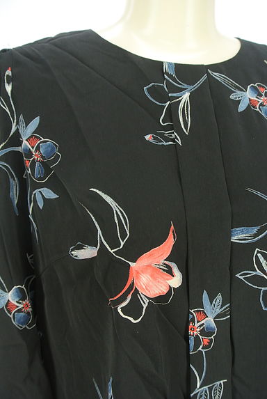 Reflect（リフレクト）の古着「花柄カットソー（カットソー・プルオーバー）」大画像４へ