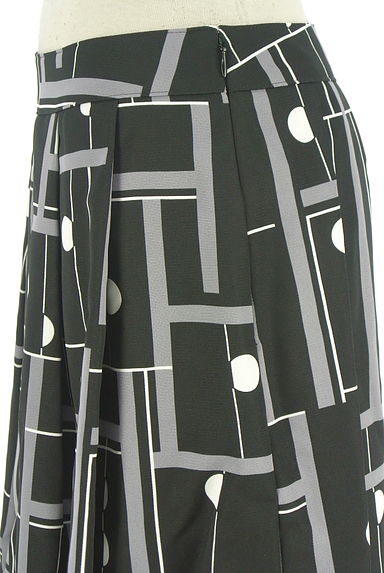 クリックで大画像表示 Reflect(リフレクト)の古着「膝丈プリーツフレアスカート(スカート)」大画像4へ