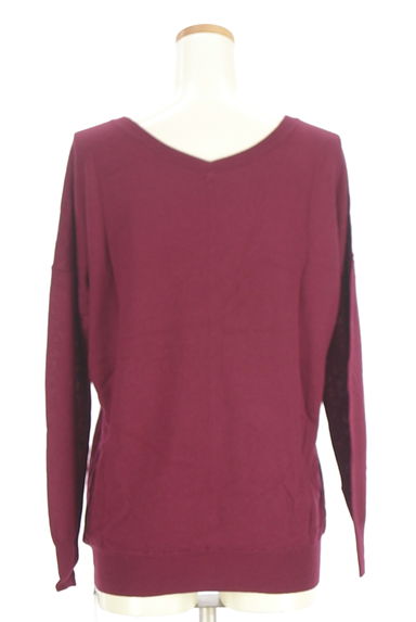 Reflect（リフレクト）の古着「ラウンドネック×Vネック ニットトップス（ニット）」大画像２へ