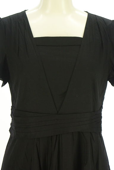 Reflect（リフレクト）の古着「接触冷感スクエアネック膝丈ワンピース（ワンピース・チュニック）」大画像４へ