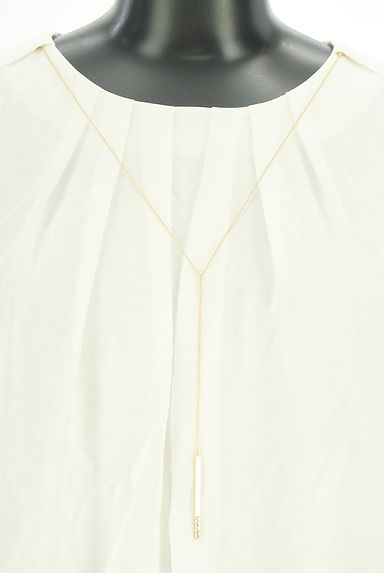 クリックで大画像表示 Reflect(リフレクト)の古着「ネックレス付きプルオーバー(カットソー・プルオーバー)」大画像4へ