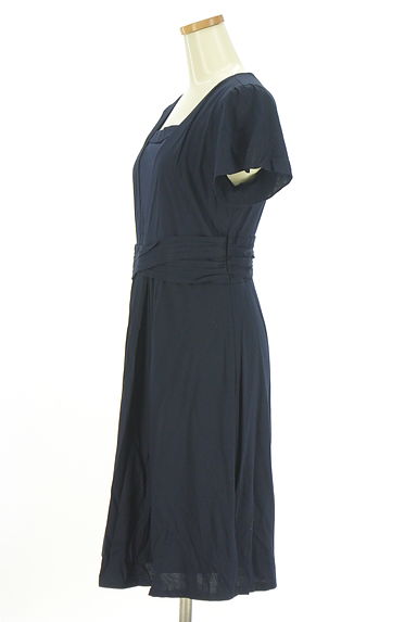 Reflect（リフレクト）の古着「ストレッチ膝下フレアワンピース（ワンピース・チュニック）」大画像３へ