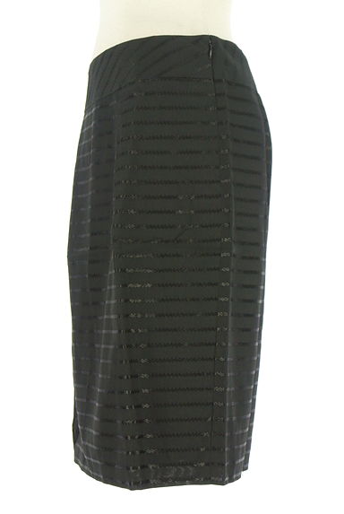 Reflect（リフレクト）の古着「膝丈ボーダータックスカート（スカート）」大画像３へ