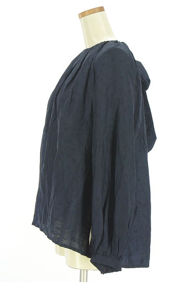 Mila Owen（ミラオーウェン）の古着「バックリボンボリューム袖ブラウス（カットソー・プルオーバー）」大画像３へ