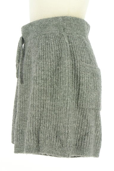 Kastane（カスタネ）の古着「ニットショートパンツ（ショートパンツ・ハーフパンツ）」大画像３へ