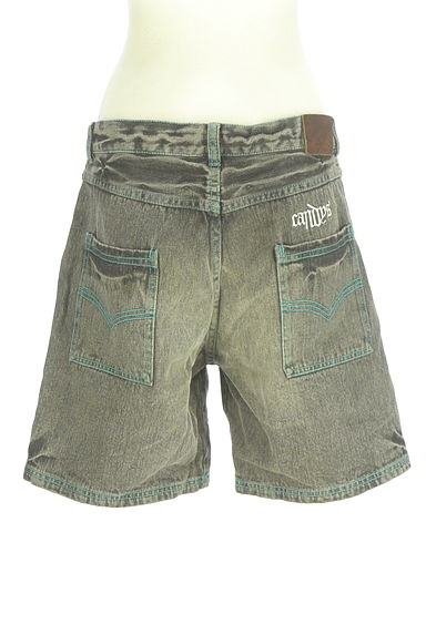 Candy Stripper（キャンディストリッパー）の古着「ダメージ加工デニムショートパンツ（ショートパンツ・ハーフパンツ）」大画像２へ