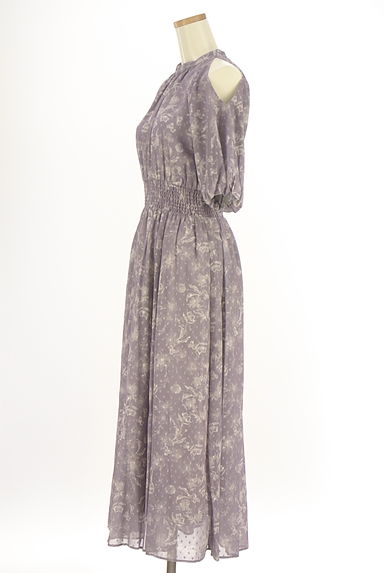 PROPORTION BODY DRESSING（プロポーションボディドレッシング）の古着「オープンショルダー花柄シフォンロングワンピ（ワンピース・チュニック）」大画像３へ