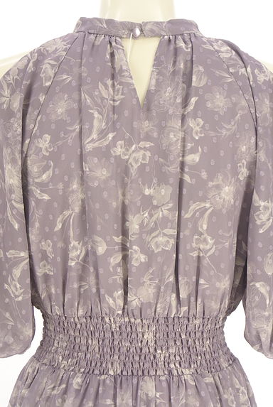 PROPORTION BODY DRESSING（プロポーションボディドレッシング）の古着「オープンショルダー花柄シフォンロングワンピ（ワンピース・チュニック）」大画像５へ