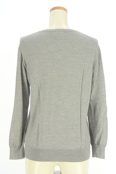 INDIVI（インディヴィ）の古着「Vネックハイゲージニット（ニット）」大画像２へ