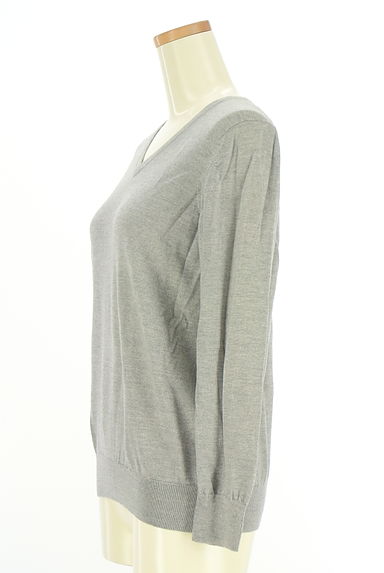 INDIVI（インディヴィ）の古着「Vネックハイゲージニット（ニット）」大画像３へ