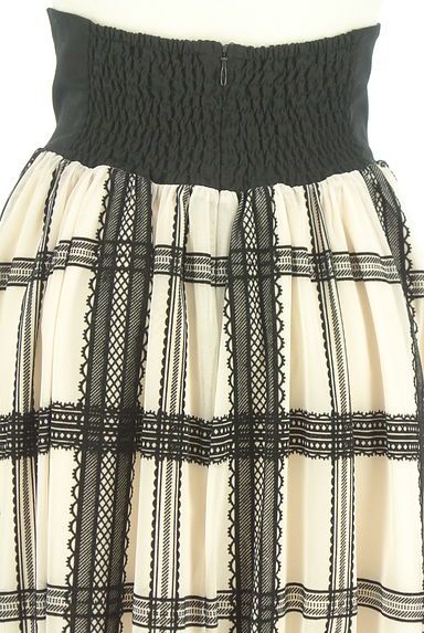 An MILLE（アンミール）の古着「フロッキーチェックチュールロングスカート（ロングスカート・マキシスカート）」大画像４へ