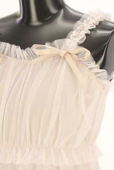 クリックで大画像表示 evelyn(エブリン)の古着「ティアードフリルロングチュールキャミワンピ(キャミワンピース)」大画像4へ