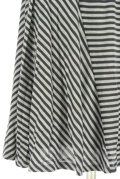 Reflect（リフレクト）の古着「ウエストゴムボーダー膝丈ワンピース（ワンピース・チュニック）」大画像５へ