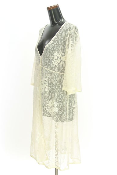 クリックで大画像表示 JILL by JILLSTUART(ジルバイジルスチュアート)の古着「紐ベルト付き総レースロングカーディガン(カーディガン・ボレロ)」大画像3へ
