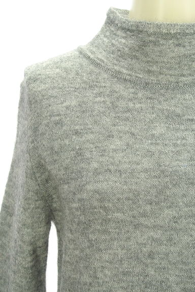 クリックで大画像表示 COMME CA(コムサ)の古着「Gabardine K.T モヘヤ混ハイネックニット(セーター)」大画像4へ