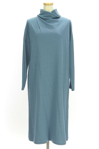 クリックで大画像表示 COMME CA(コムサ)の古着「ツイストハイネックロングワンピース(ワンピース・チュニック)」大画像1へ