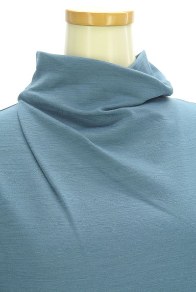 クリックで大画像表示 COMME CA(コムサ)の古着「ツイストハイネックロングワンピース(ワンピース・チュニック)」大画像4へ