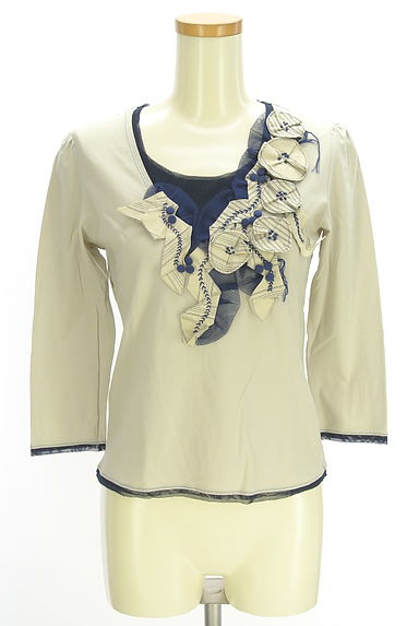 HIROKO KOSHINO（ヒロココシノ）の古着「花モチーフ7分袖カットソー（カットソー・プルオーバー）」大画像１へ