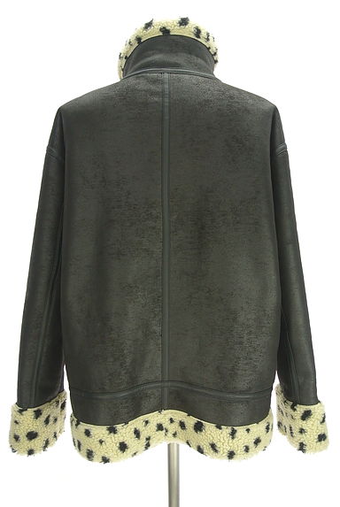 クリックで大画像表示 SLY(スライ)の古着「ダルメシアンボア切替スウェード調ジャケット(ブルゾン・スタジャン)」大画像2へ