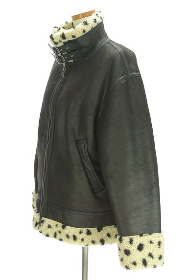 クリックで大画像表示 SLY(スライ)の古着「ダルメシアンボア切替スウェード調ジャケット(ブルゾン・スタジャン)」大画像3へ