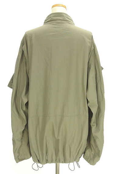 クリックで大画像表示 SLY(スライ)の古着「オーバーサイズミリタリージャケット(ブルゾン・スタジャン)」大画像2へ