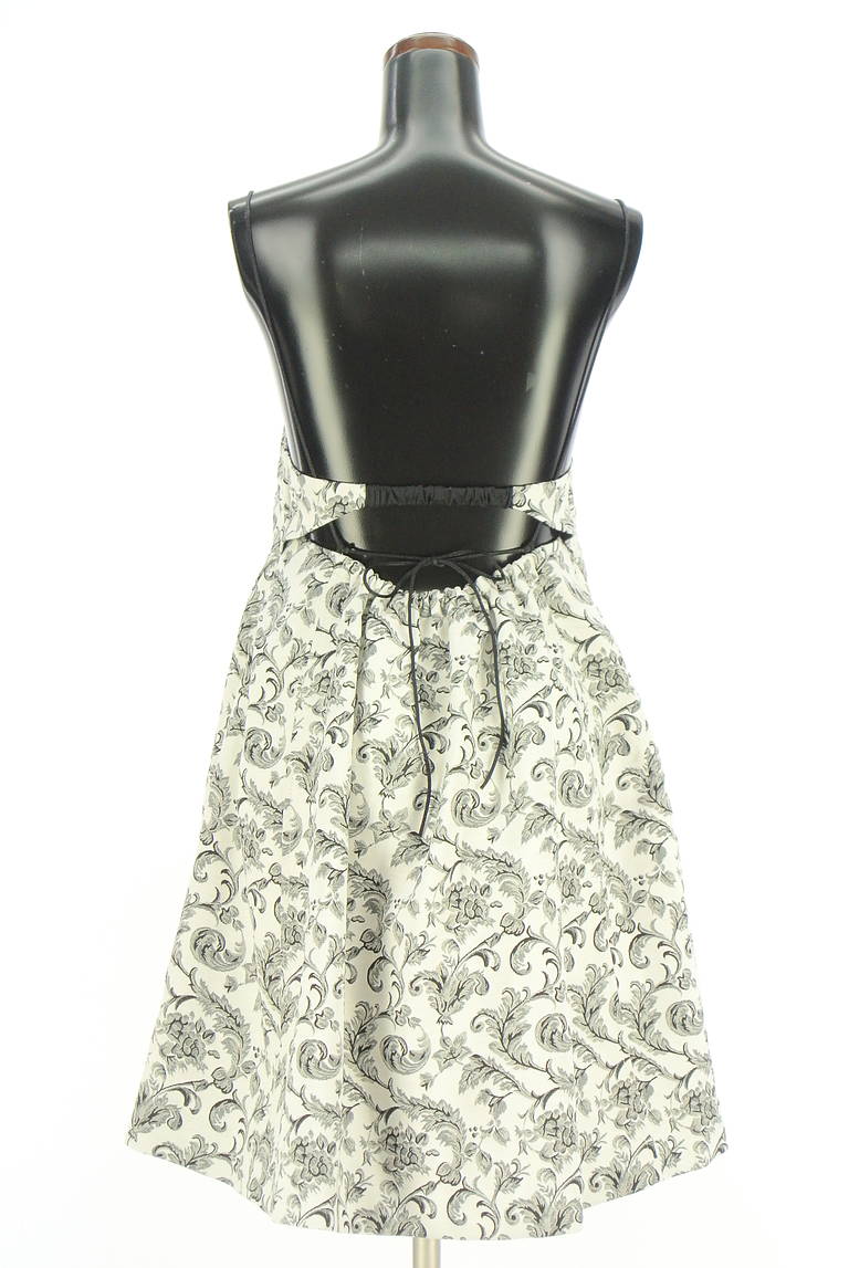 Lily Brown（リリーブラウン）の古着「商品番号：PR10341605」-大画像2