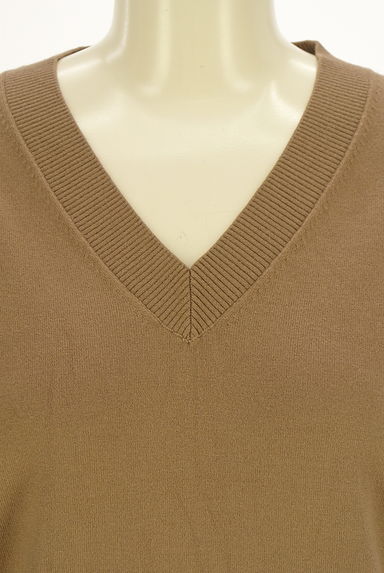 クリックで大画像表示 LE CIEL BLEU(ルシェルブルー)の古着「Vネックハイゲージニット(ニット)」大画像4へ