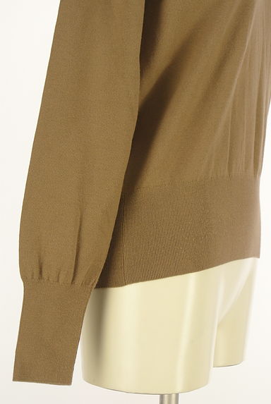 クリックで大画像表示 LE CIEL BLEU(ルシェルブルー)の古着「Vネックハイゲージニット(ニット)」大画像5へ