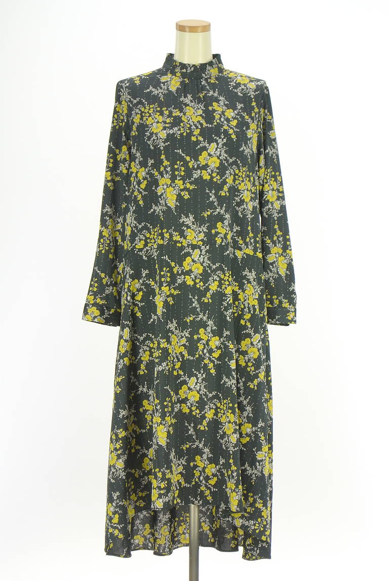 Tiara（ティアラ）の古着「商品番号：PR10341638」-大画像1