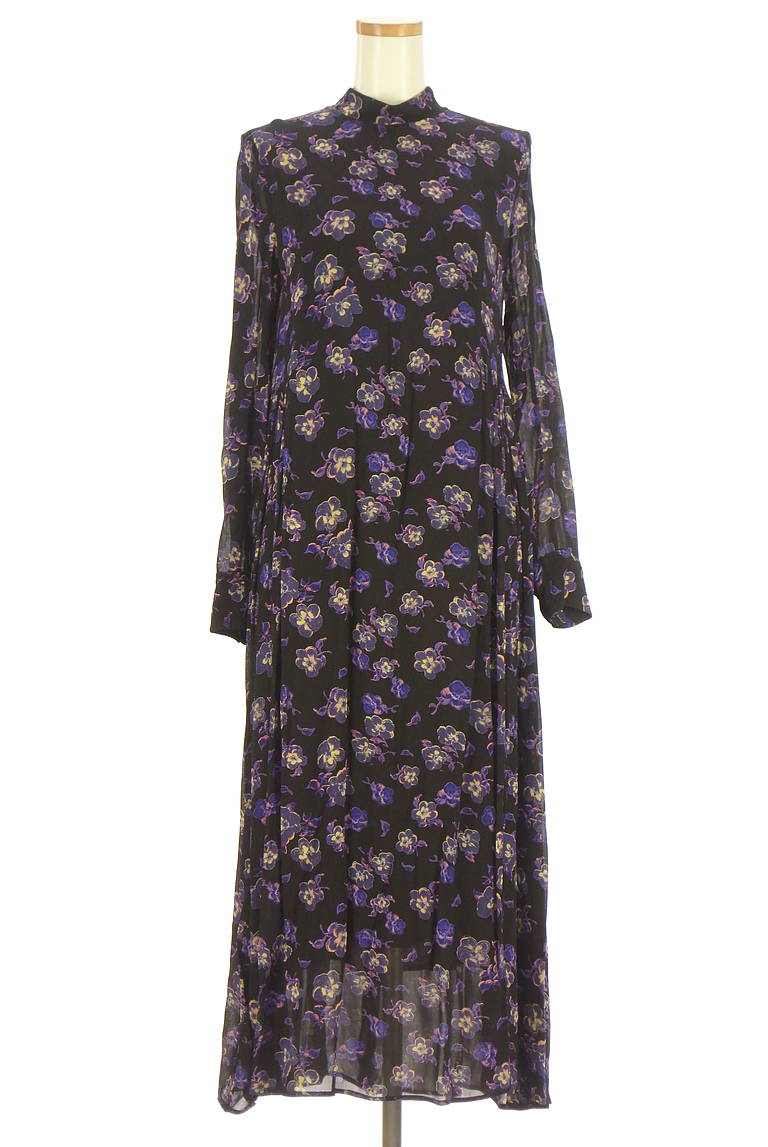 GANNI（ガニー）の古着「商品番号：PR10341640」-大画像1