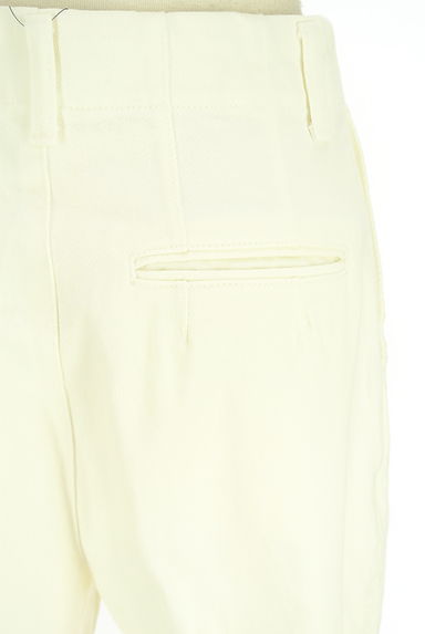 LE CIEL BLEU（ルシェルブルー）の古着「ハイウエストテーパードホワイトデニム（デニムパンツ）」大画像５へ