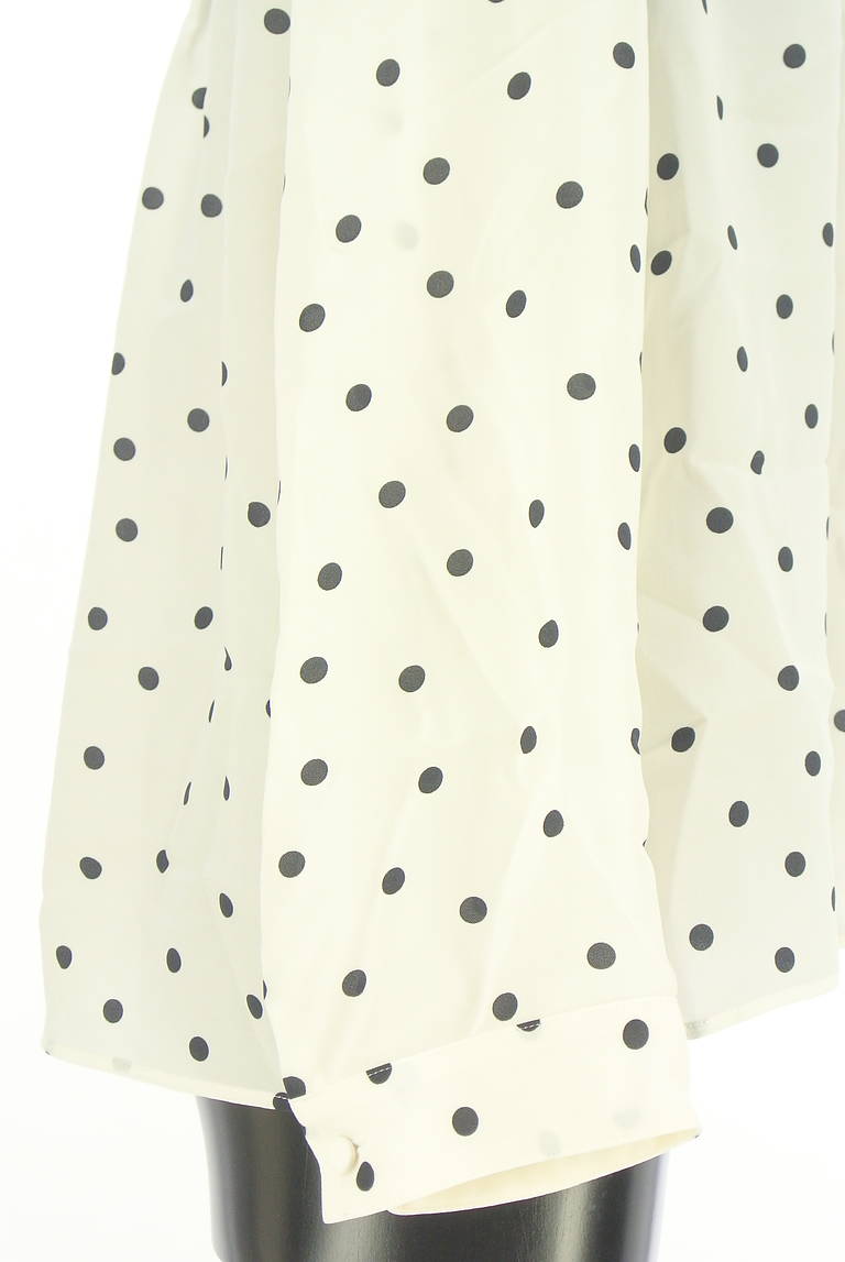 TOMORROWLAND（トゥモローランド）の古着「商品番号：PR10341660」-大画像5