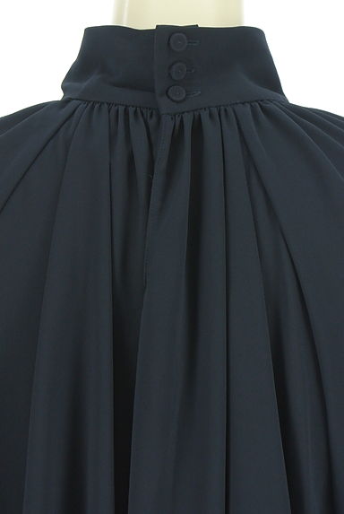 BEIGE，（ベイジ，）の古着「ラグランボリューム袖裾ゴムブラウス（カットソー・プルオーバー）」大画像４へ