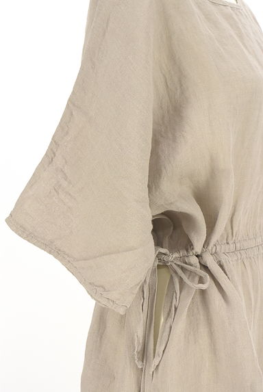 08Mab（ゼロハチマブ）の古着「ウエストドロストリネンワンピース（ワンピース・チュニック）」大画像４へ