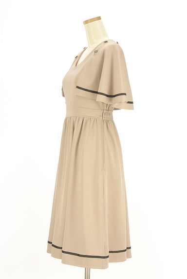 axes femme（アクシーズファム）の古着「axes femme POETIQUE ケープ付きワンピース（ワンピース・チュニック）」大画像３へ