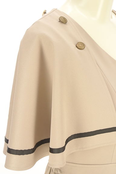 axes femme（アクシーズファム）の古着「axes femme POETIQUE ケープ付きワンピース（ワンピース・チュニック）」大画像４へ