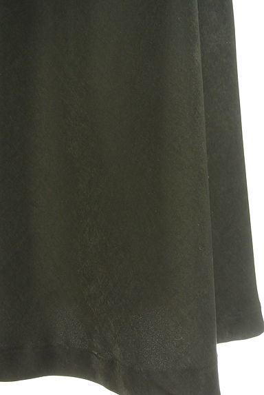 LE MELANGE（ルメランジュ）の古着「微光沢ロングフレアスカート（ロングスカート・マキシスカート）」大画像５へ