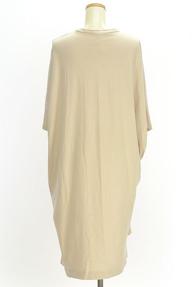 OSMOSIS（オズモーシス）の古着「膝下丈オーバーサイズTシャツワンピ（ワンピース・チュニック）」大画像２へ