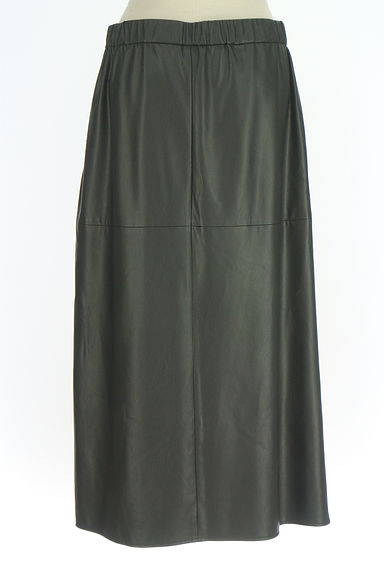 INDIVI（インディヴィ）の古着「エコレザースリットミモレスカート（ロングスカート・マキシスカート）」大画像２へ
