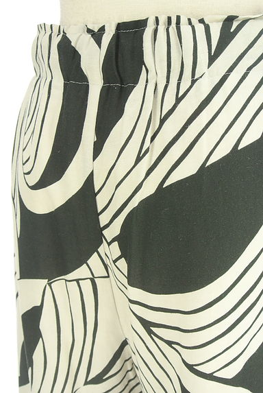 クリックで大画像表示 Aga(アーガ)の古着「柄パンツ(パンツ)」大画像5へ