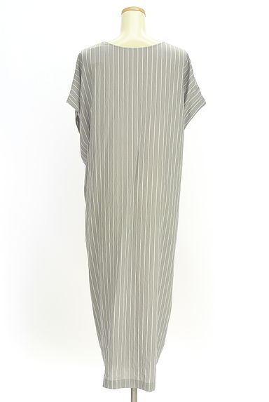 GRAND TABLE（グランターブル）ワンピース買取実績の後画像