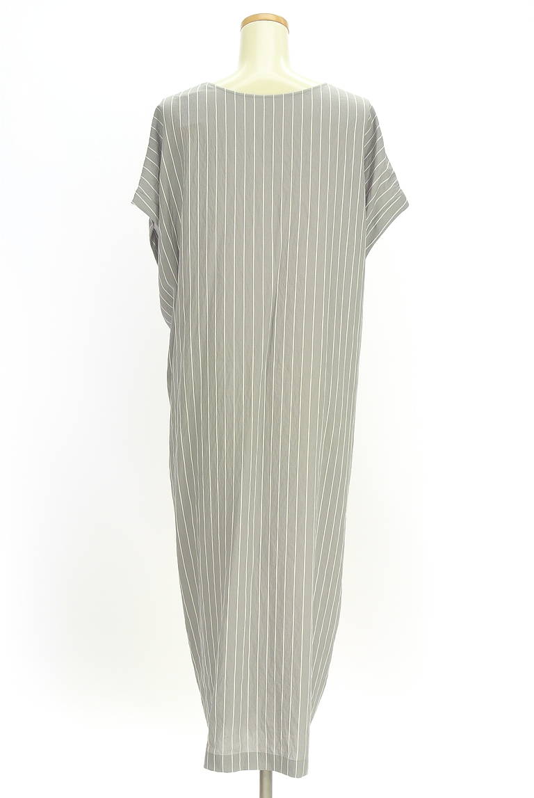 GRAND TABLE（グランターブル）の古着「商品番号：PR10341868」-大画像2