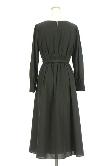 クリックで大画像表示 MISCH MASCH(ミッシュマッシュ)の古着「ベルト付きロングフレアワンピース(ワンピース・チュニック)」大画像2へ